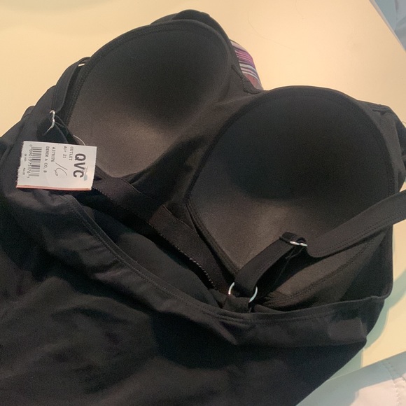 Bathing suit by d&co. - Picture 6 of 6